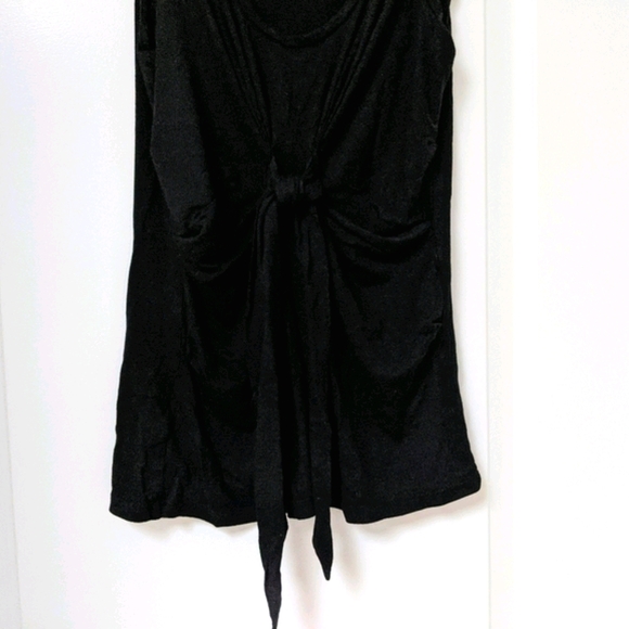 Ann Taylor Black Sleeveless Top with Front Tie - Picture 7 of 7